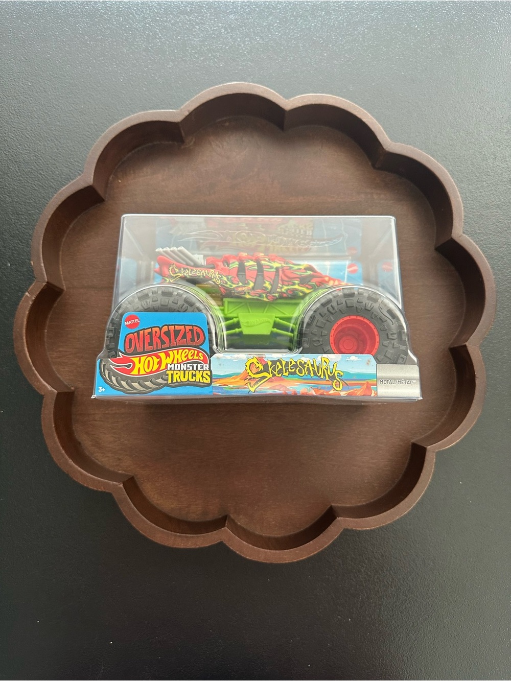 Oversized Hot Wheels Monster Trucks ~ SkeleSaurus